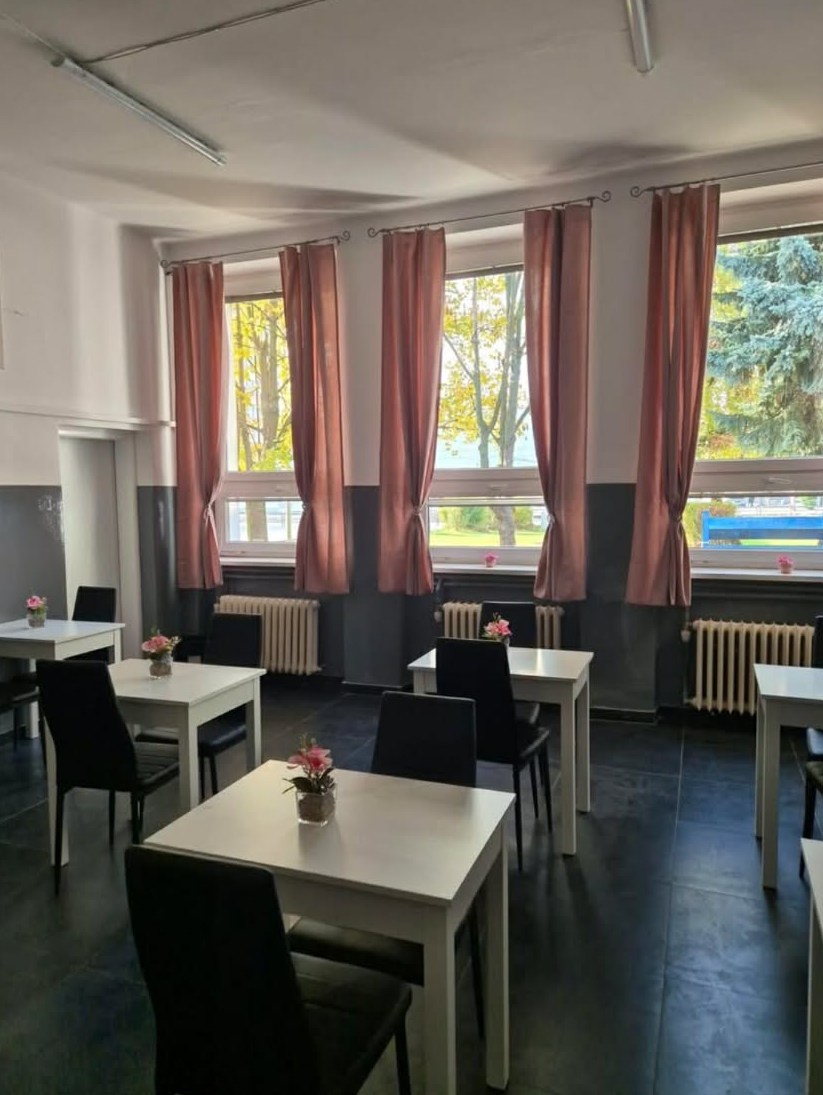 Bolbol kebab Prešov, stanica